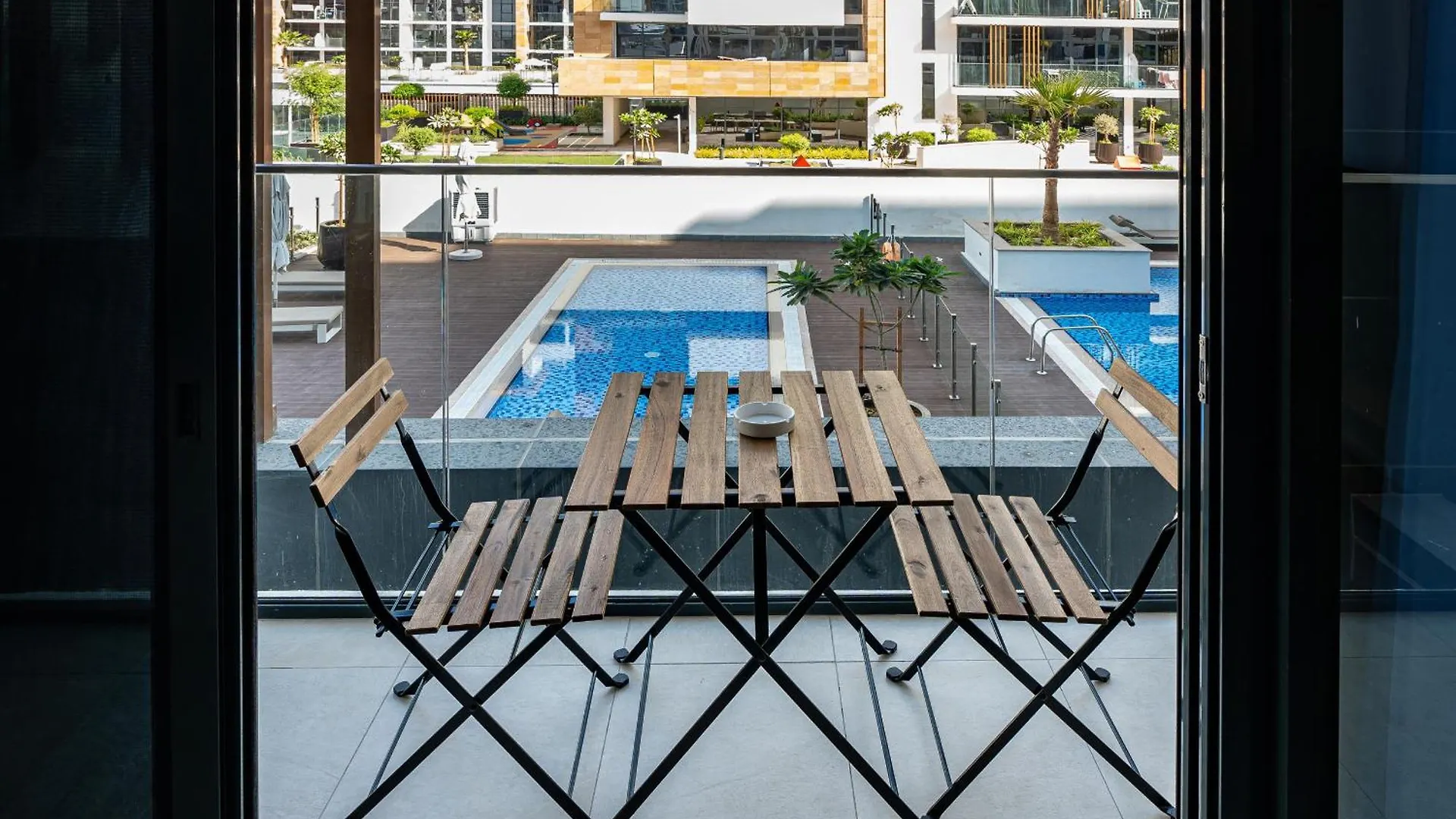 Apartment Contemporary 1Br In Azizi Riviera 27, Meydan City- Allsopp & Allsopp Dubai United Arab Emirates